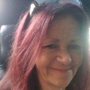 Meet your Posher, Michele